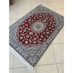 Tappeto Persiano Nain 9L Extra Fine in Lana e Seta - Classico Elegante 179x116 cm (Nuovo)