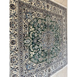 Splendido Tappeto Persiano Nain Originale in Lana e Seta - 200x197 cm (Nuovo)